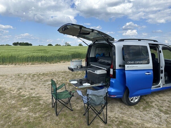 auto tent Tuff Stuff Trailhead 2 Person Roof Top Tent