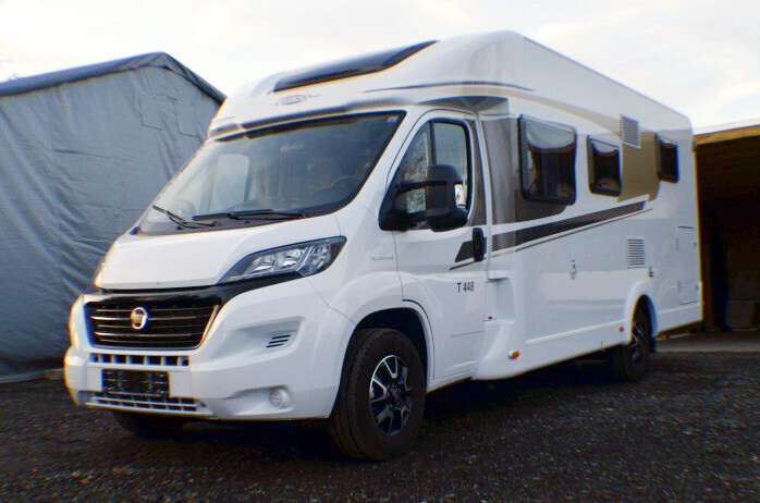Wohnmobil Carado T-448 - mit Heckgarage 08908396 - Campanda.de