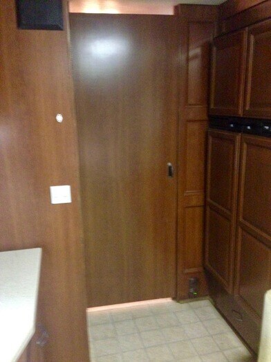 Fleetwood Bounder 38S Diesel 54990015 - Campanda.de