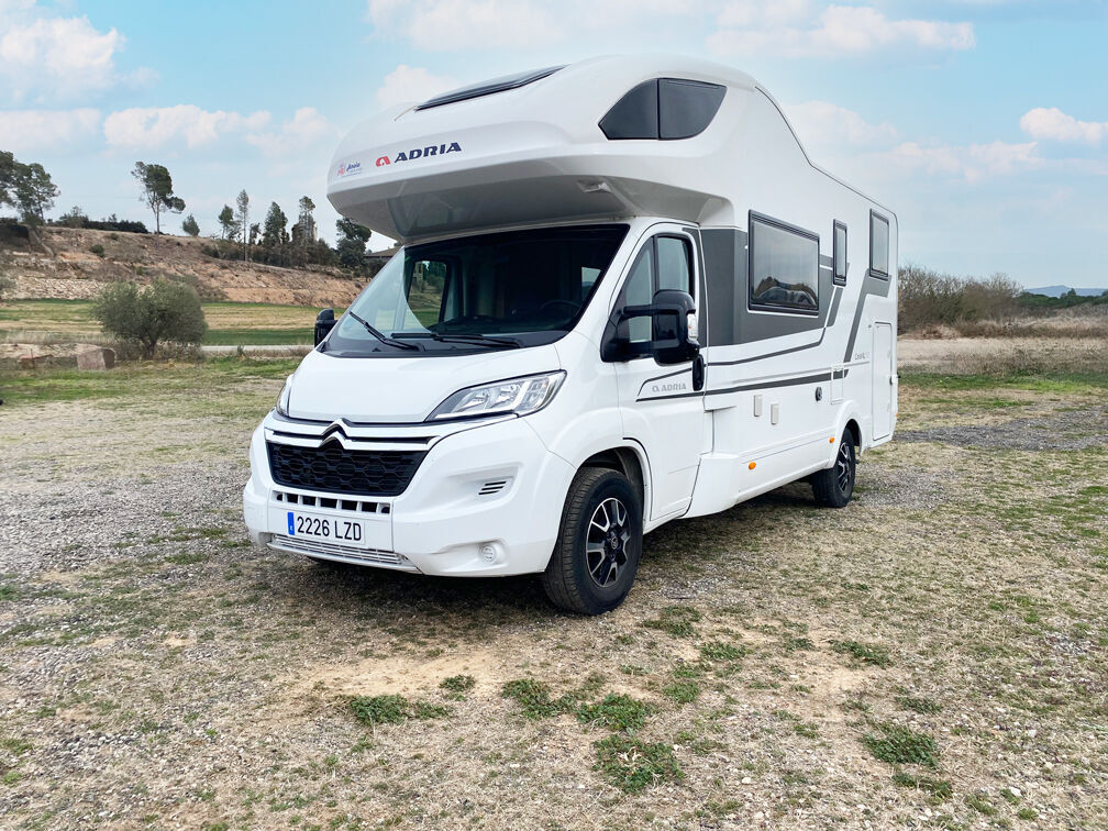 Adria Coral Xl 600DP (77012077) Campanda.com