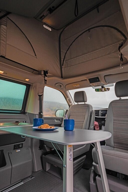 Brand new VW California Beach (00243908)