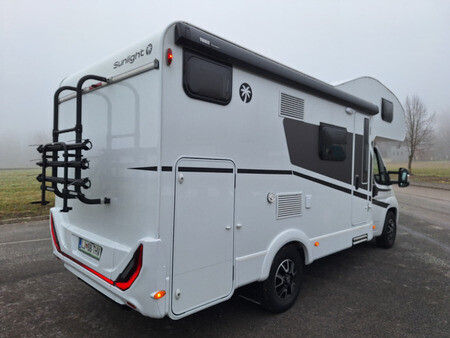 dachzelt anhänger Van-Haltestelle Camping Anhänger mit Dachzelt – VAN-HALTESTELLE